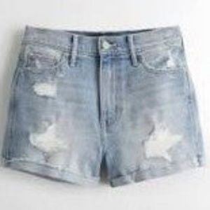Hollister sz 13 Distressed Washed Shorts